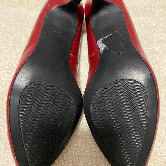 le Chateau Leather Moda Reflex Pumps - Picture 3 of 5